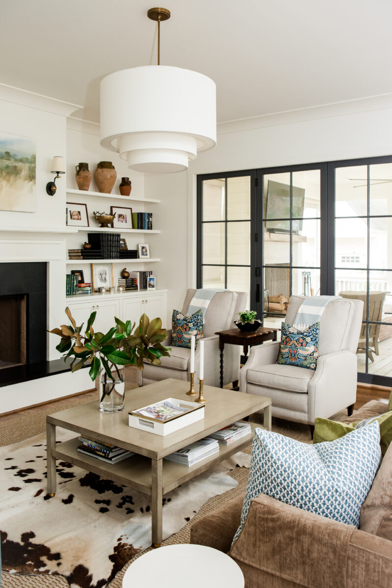Modern Colonial Living Room | Twin Construction 