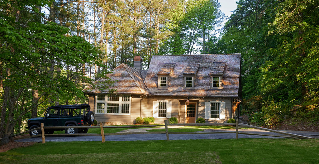 Cottage-Style New Construction Exterior | Twin Construction