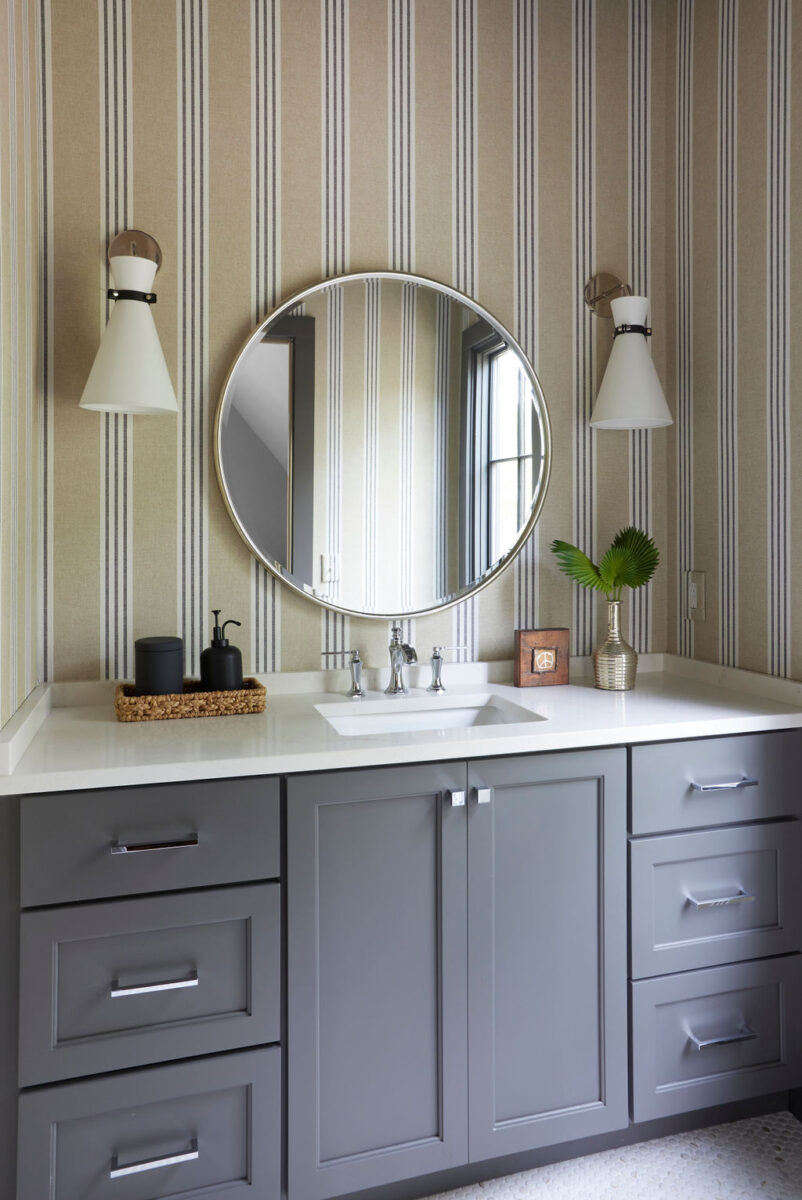 Boys classic stripe bathroom | Twin Construction