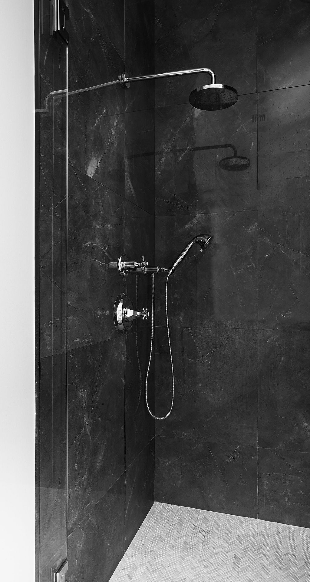 Bold Marble Large Format Tile | Twin Construction